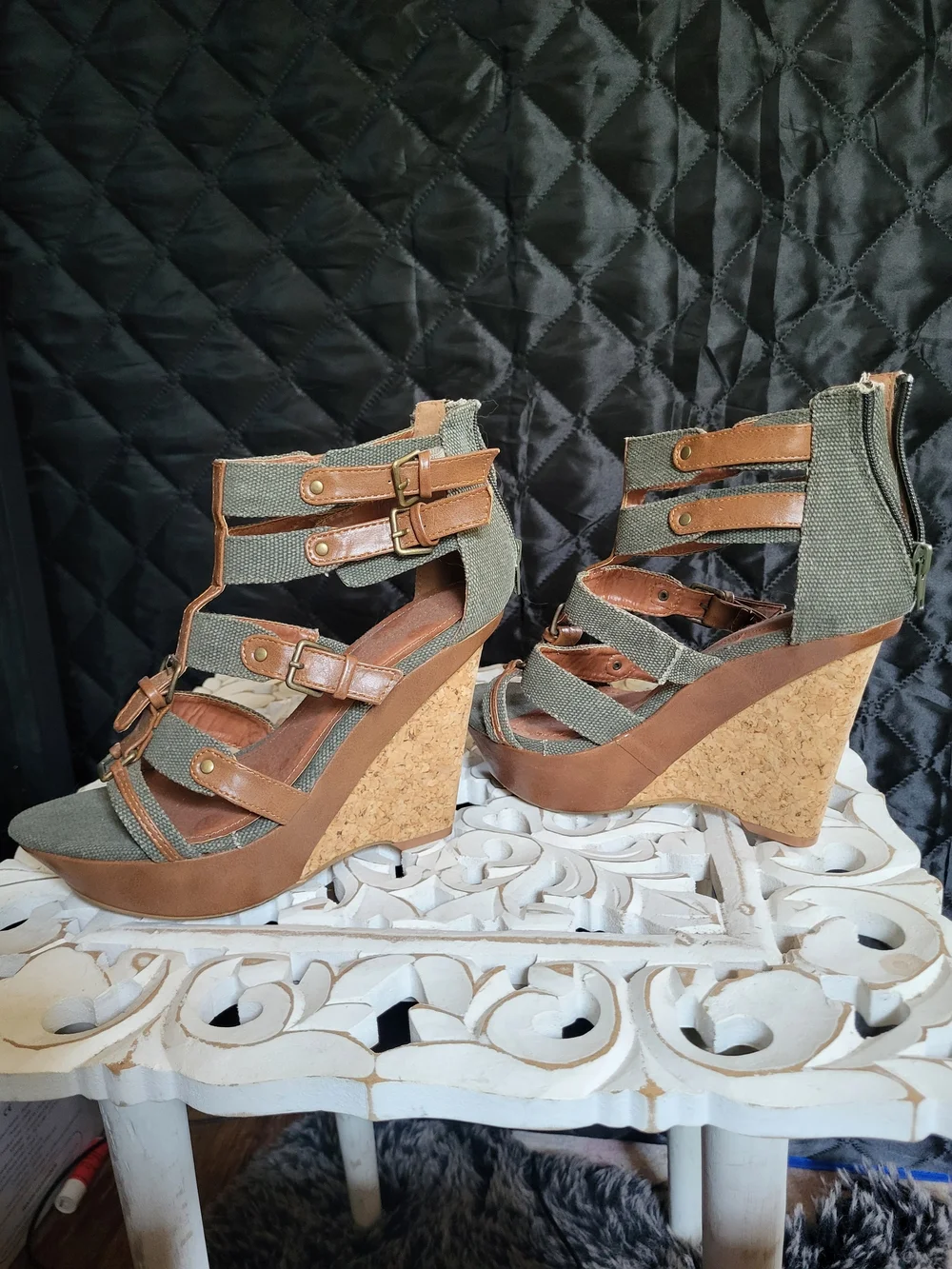 Women’s Strappy Platform Sandals